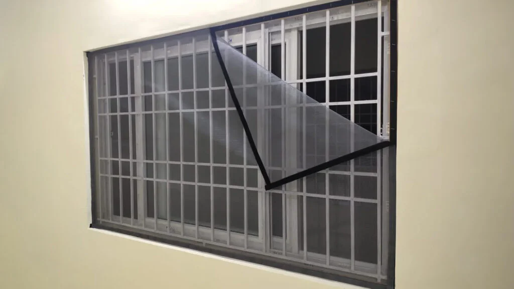 Velcro Mosquito Mesh
for Windows